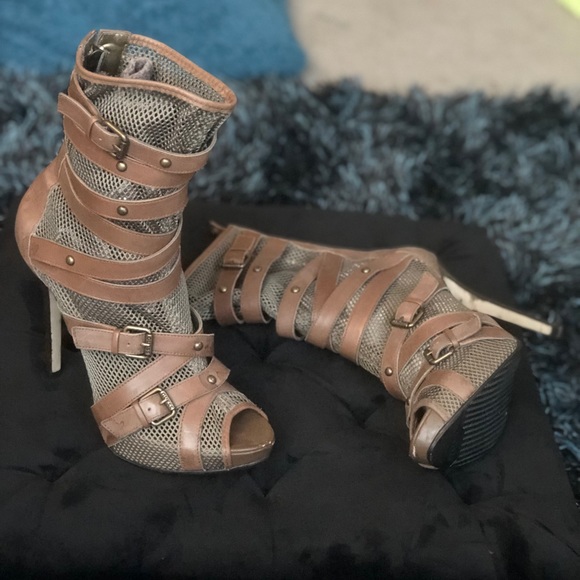 guess peep toe booties